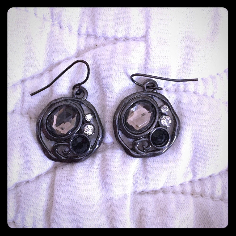 Boutique earrings